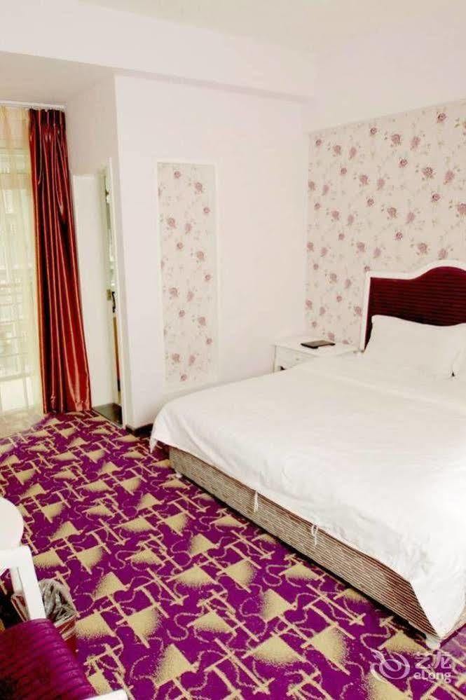 Chengdu Lilac Hotel Fei Cheng Branch Luaran gambar